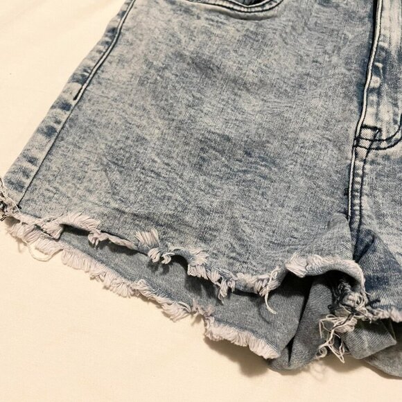 Aeropostale Aero High Rise Curvy Midi Denim Shorts Womens Size 10 Distressed - Picture 5 of 14